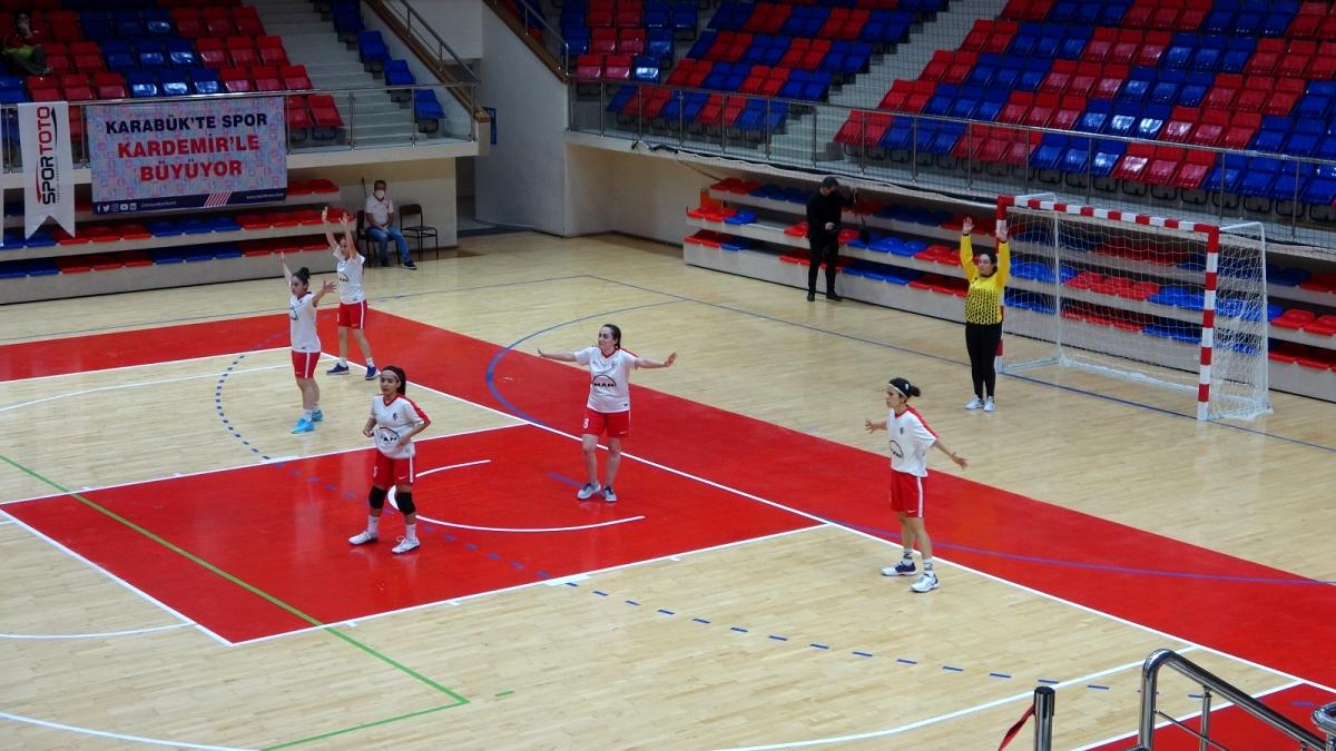 Kadınlar Hentbol Türkiye Şampiyonu Ankara Sağırlar GSK oldu